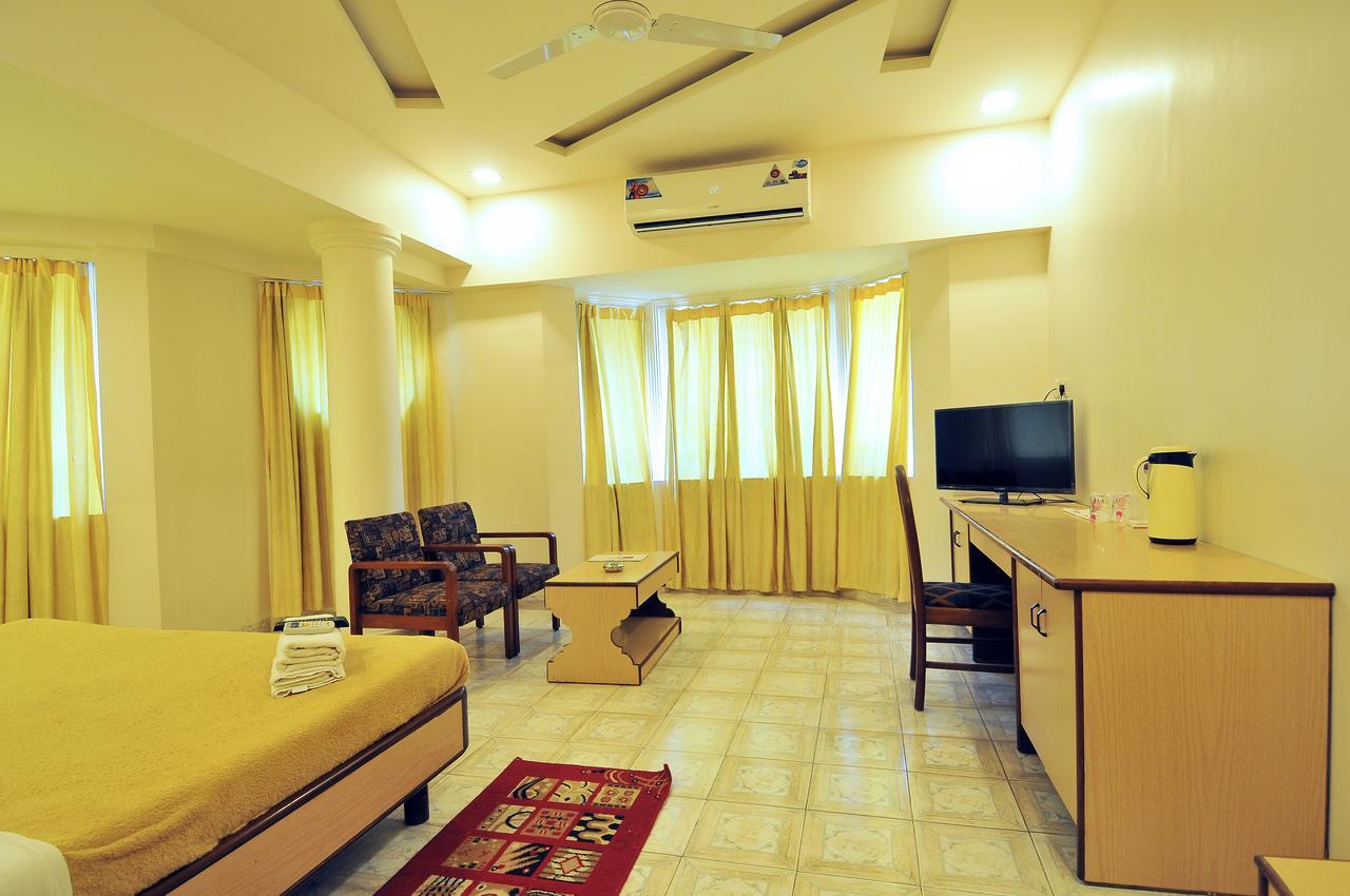 Sandy Resort Daman Esterno foto