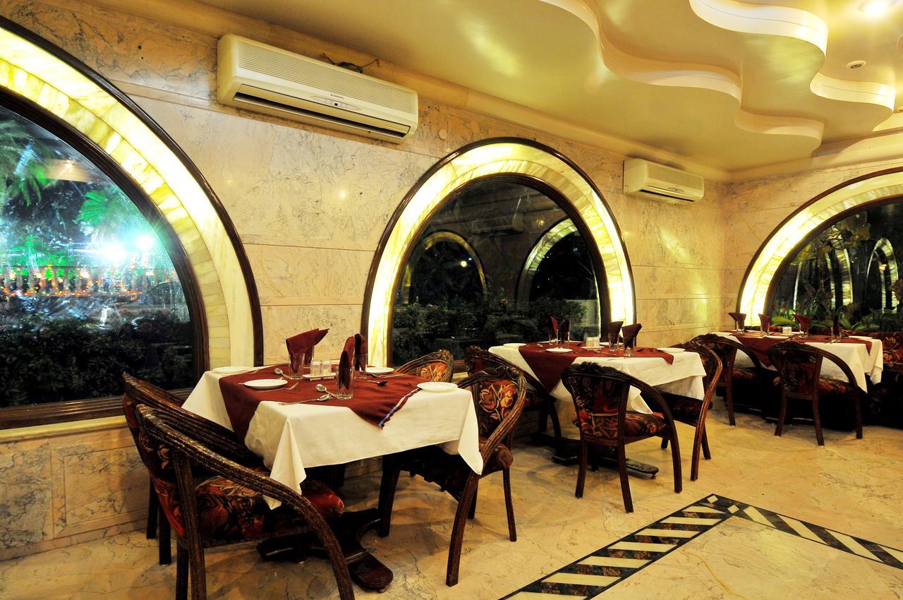 Sandy Resort Daman Esterno foto