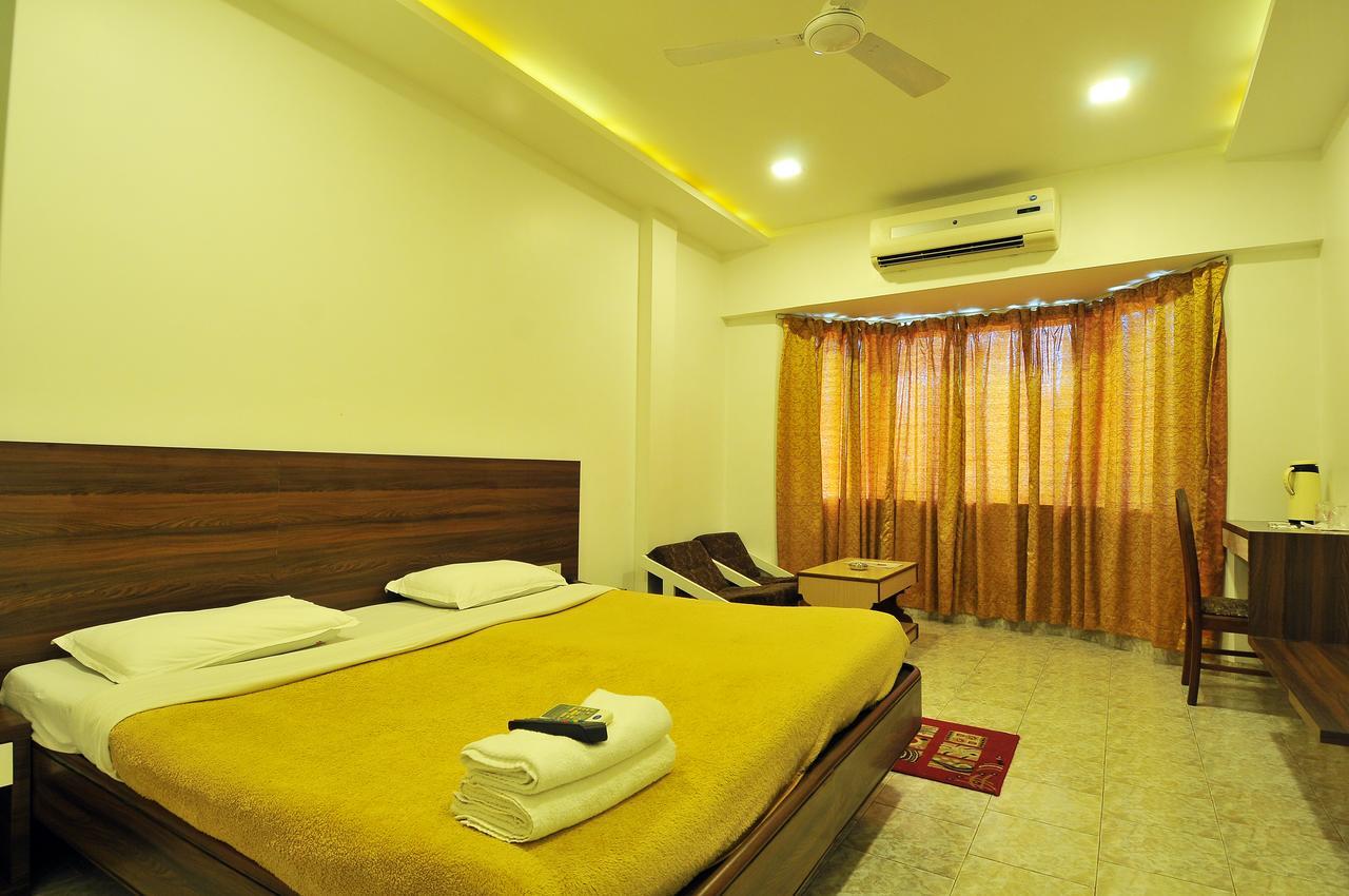 Sandy Resort Daman Esterno foto