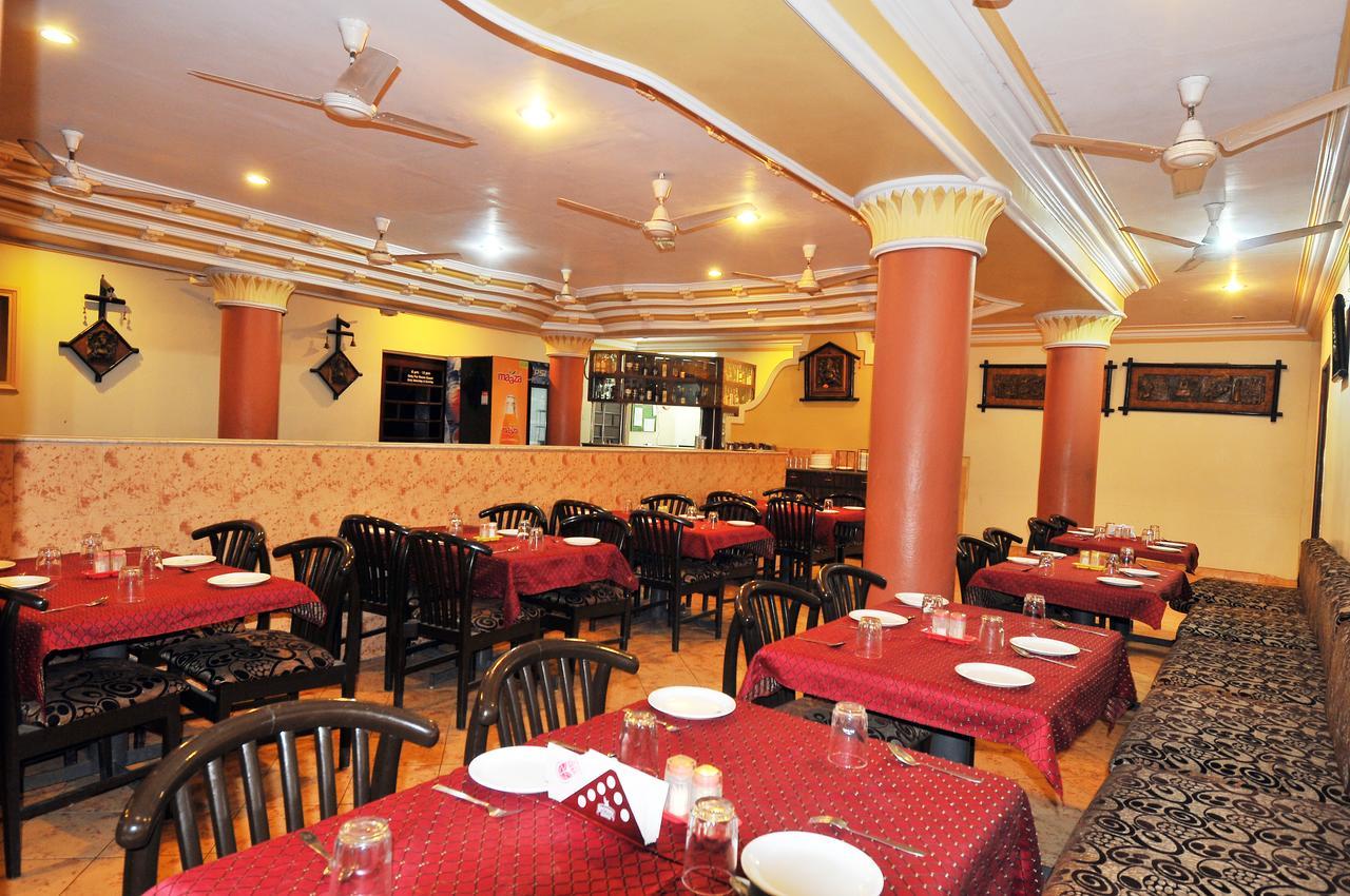 Sandy Resort Daman Esterno foto